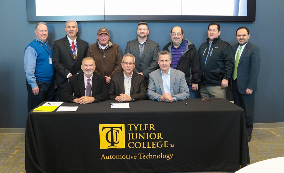 Tjc chrysler2.jpg