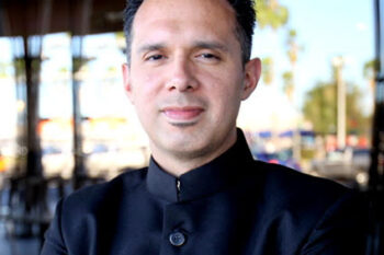 Dr. Eric Posada named TJC choral director