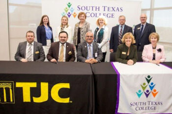 Tyler Junior College and South Texas College sign historic articulation agr­­eement