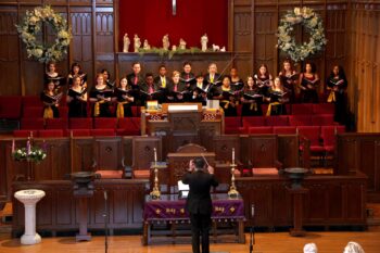 TJC choral groups to present holiday concerts Dec. 3 and 4