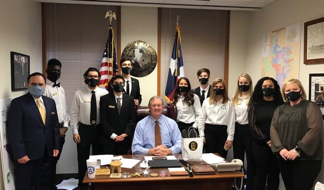 President Mejia and Student Senate meet with State Representative Travis Clardy