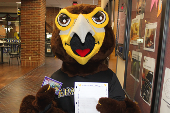 TJC mascot Harry the Hawk receives letter from fan in Little Rock
