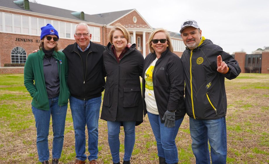 Tjc arbor day group