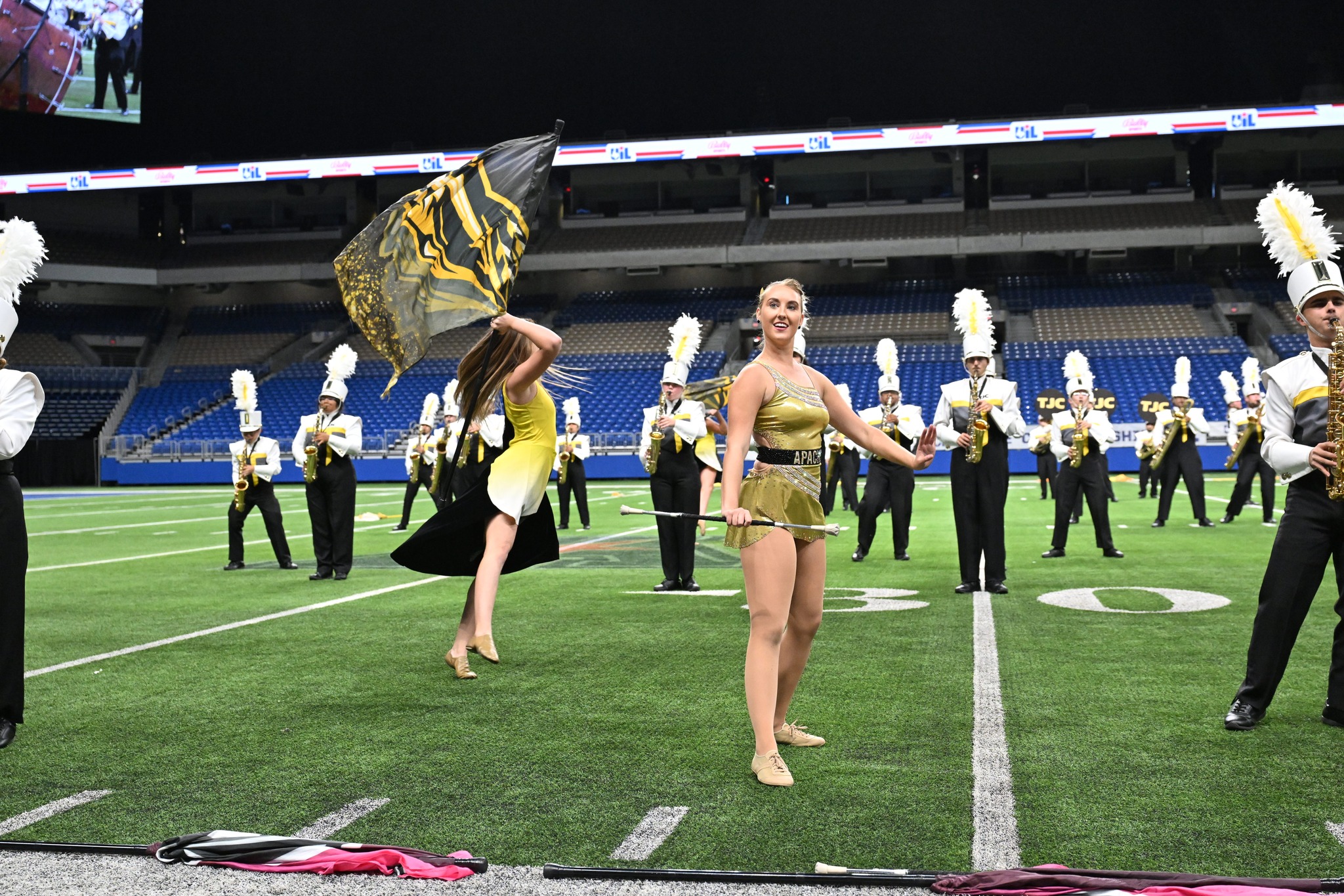 Feature Twirler 2