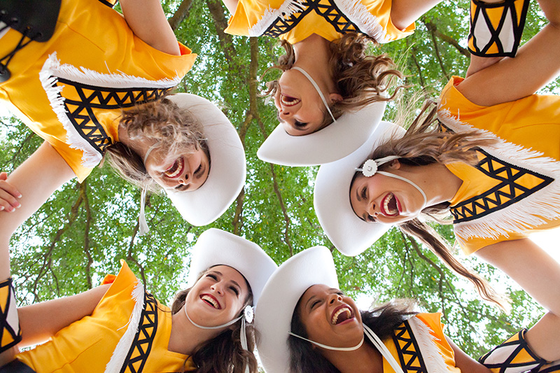 Apache Belles