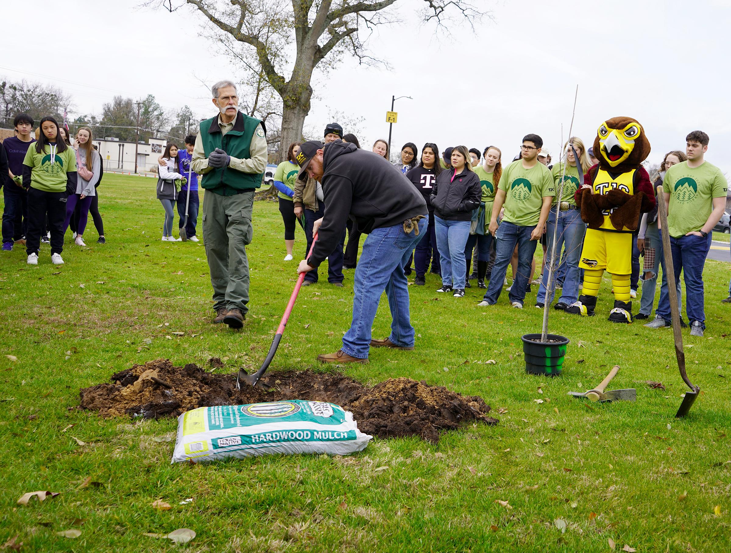 TJC Arbor Day2