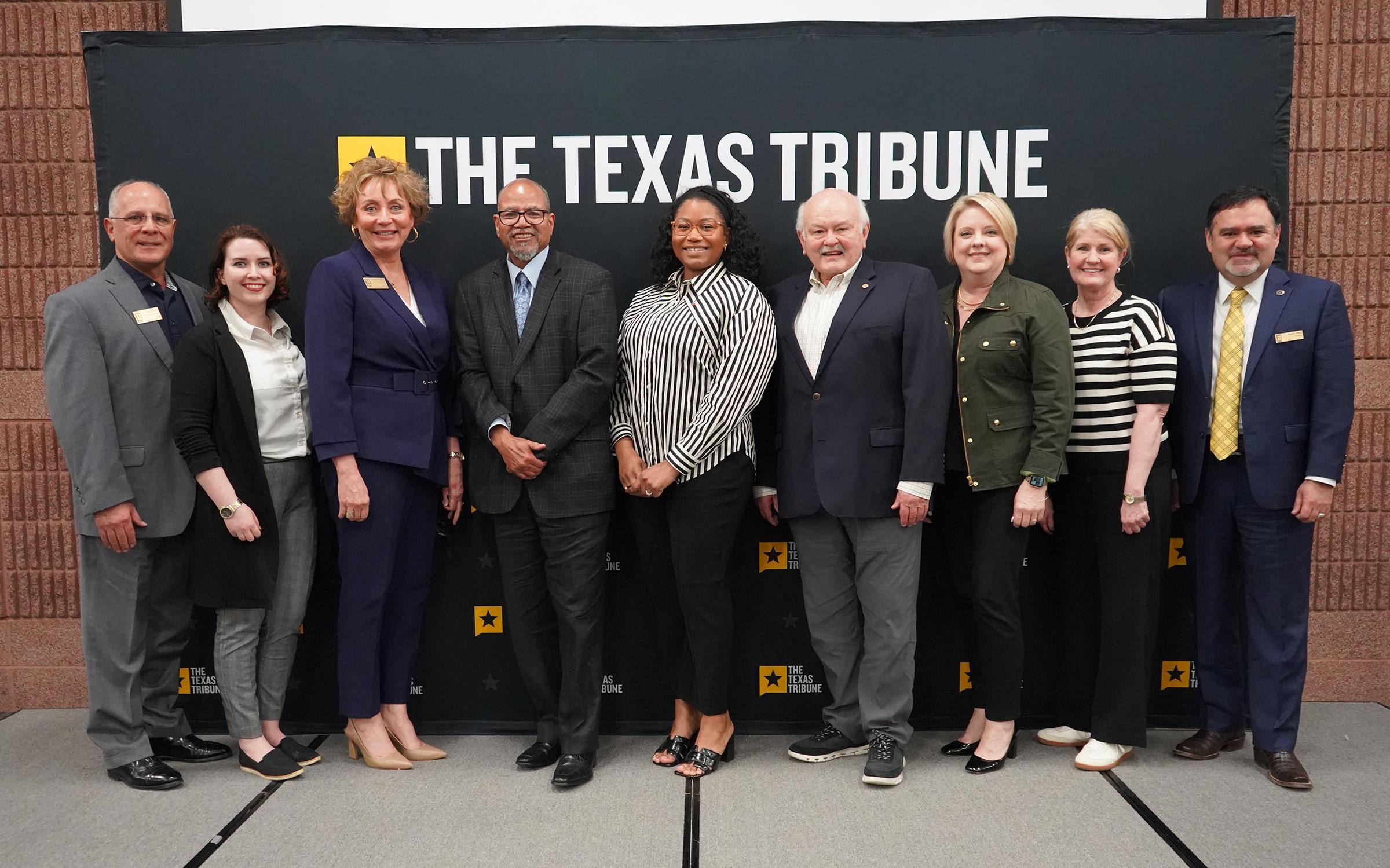 Tx Tribune panel cabinet