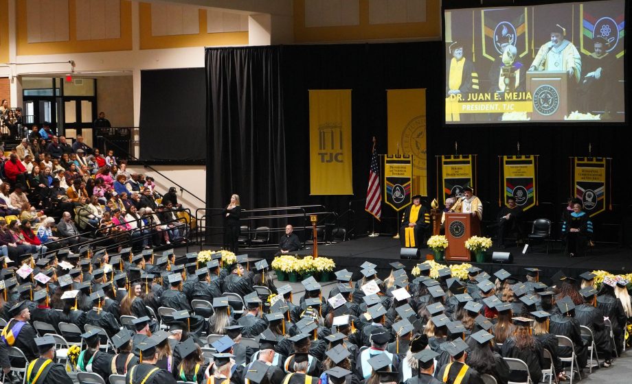 Tjc dec grad mejia