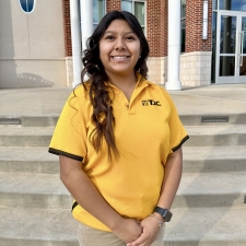 Juliza Cabrera Ambassador