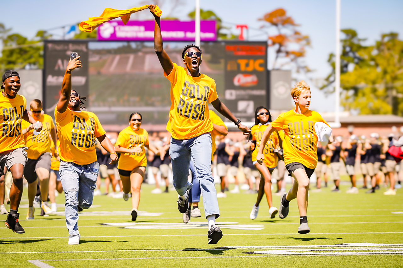 Gold Rush runners IMG 5071 1280x853 u20250602